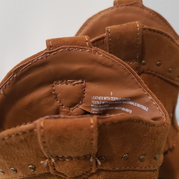 Toddler Fall Boots - Picture 3 of 5